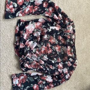 Windsor Floral cross cross front M